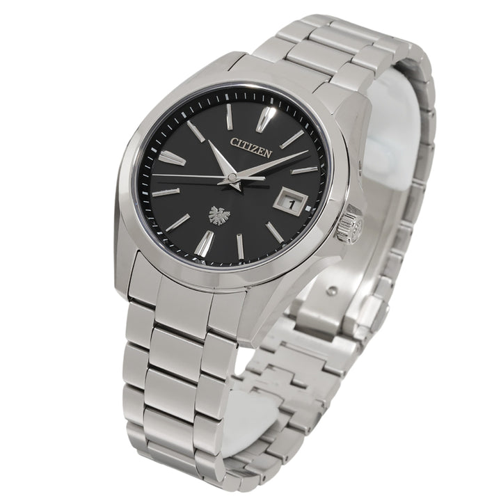 THE CITIZEN AQ4060-50E solar Men's Watch Angle from the right side.