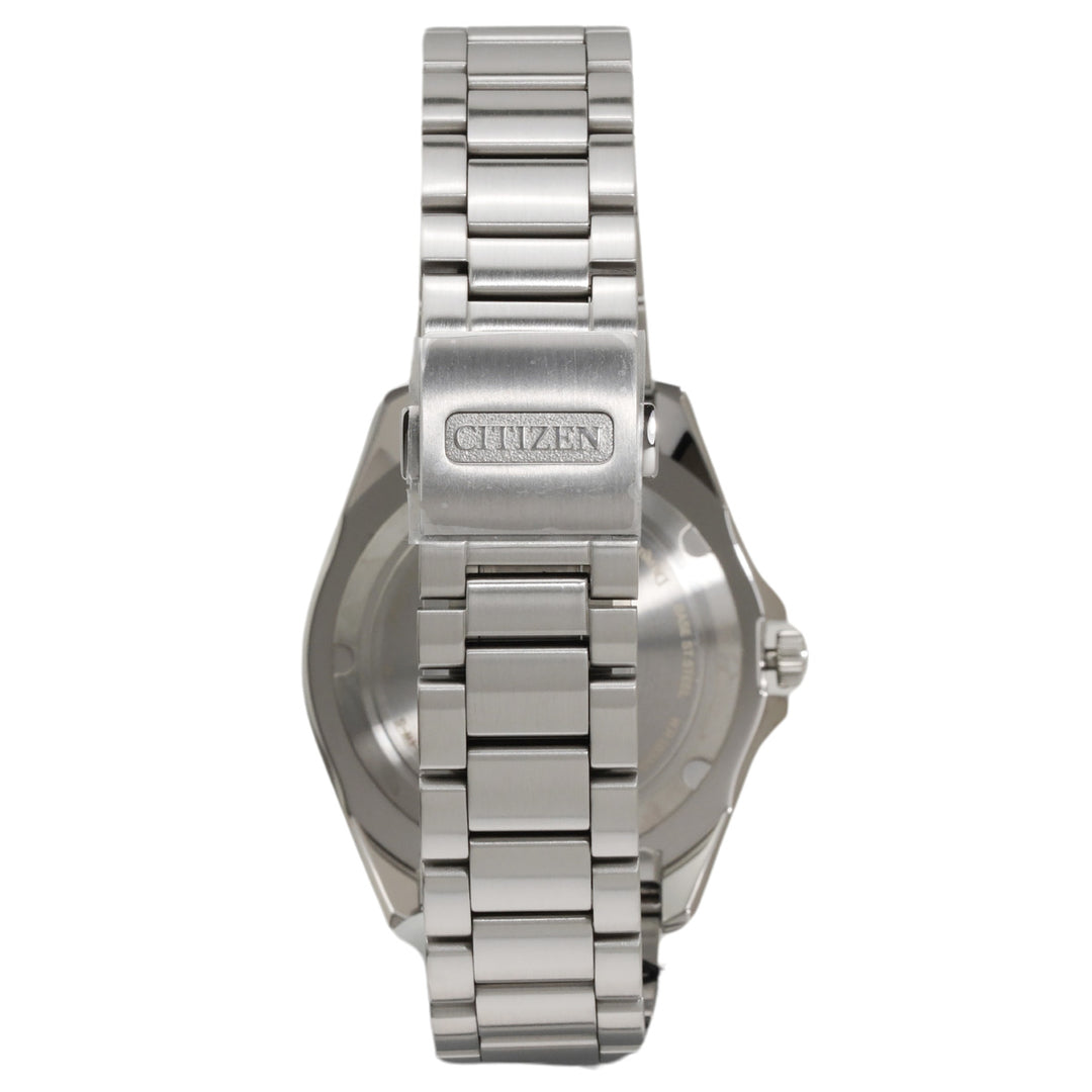 THE CITIZEN AQ4060-50E solar Men's Watch Stainless steel bracelet and buckle.