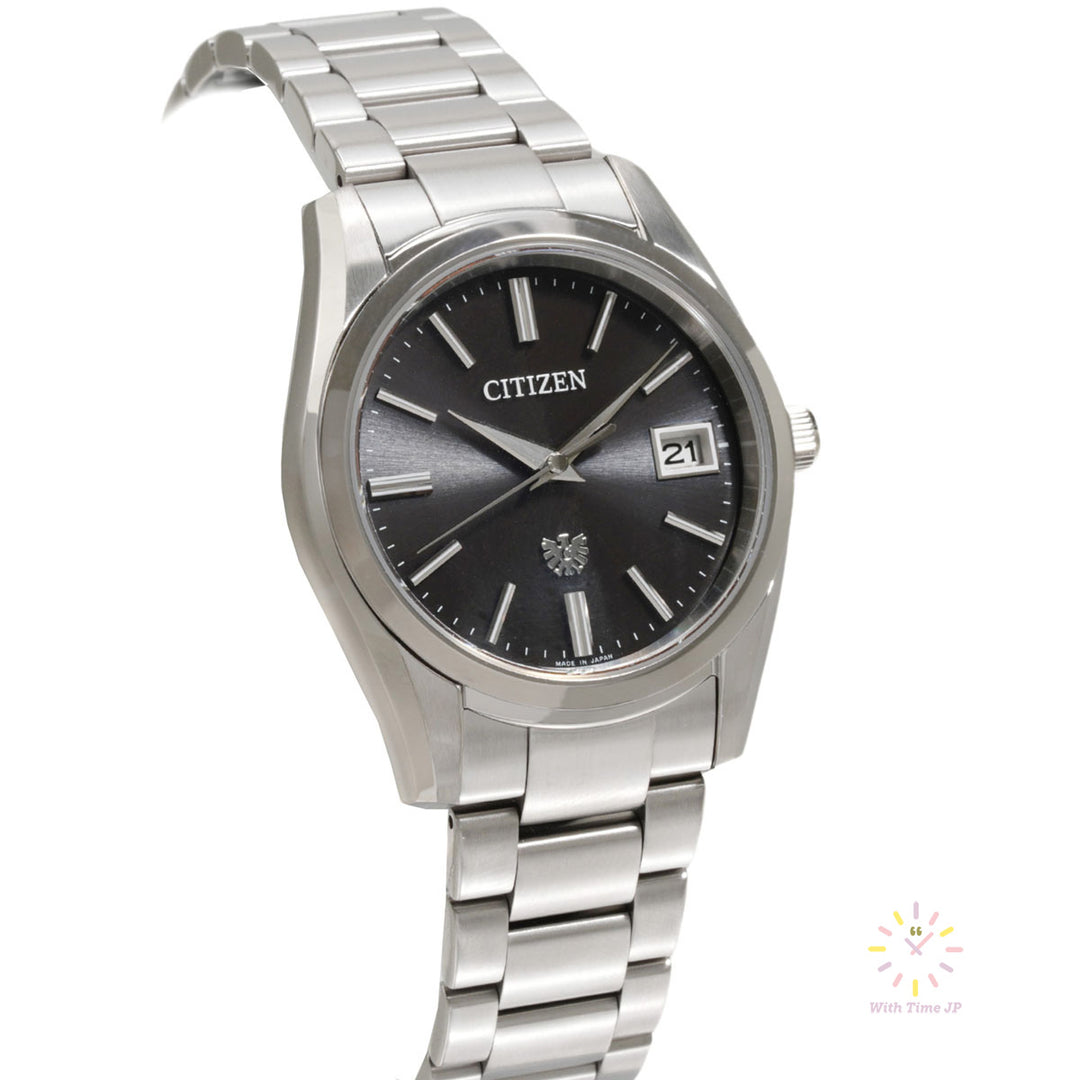 THE CITIZEN AQ4080-52E Solar Men's Watch Angle from the left.