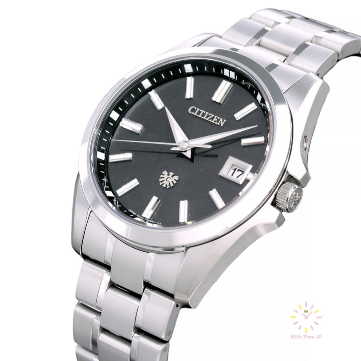THE CITIZEN AQ4091-56E Solar Men's Watch Angle from the right side.