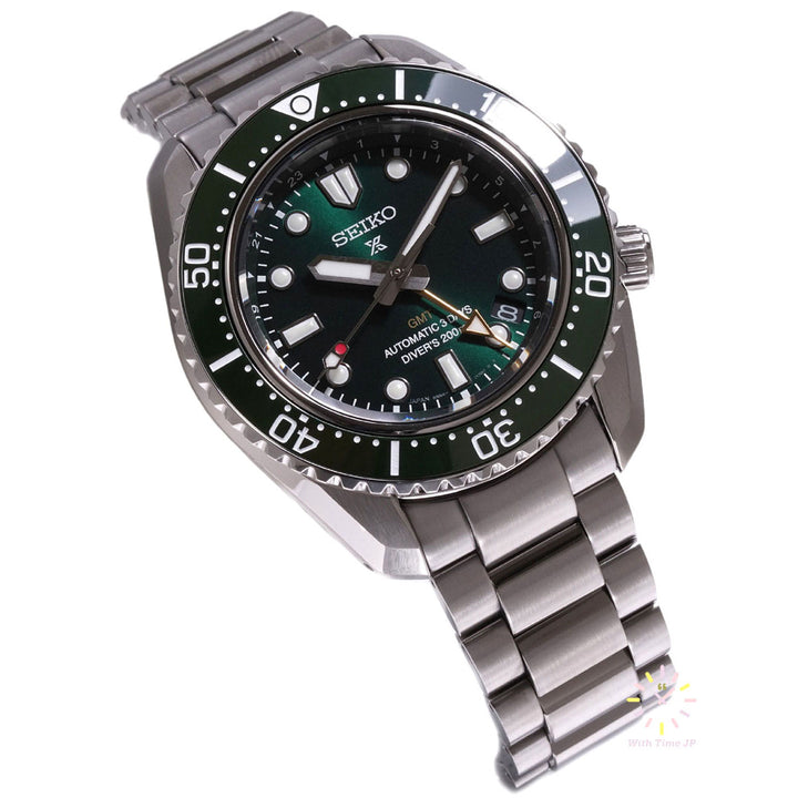 Seiko Prospex SBEJ009 Mechanical GMT Diver's Watch, Angle from the left