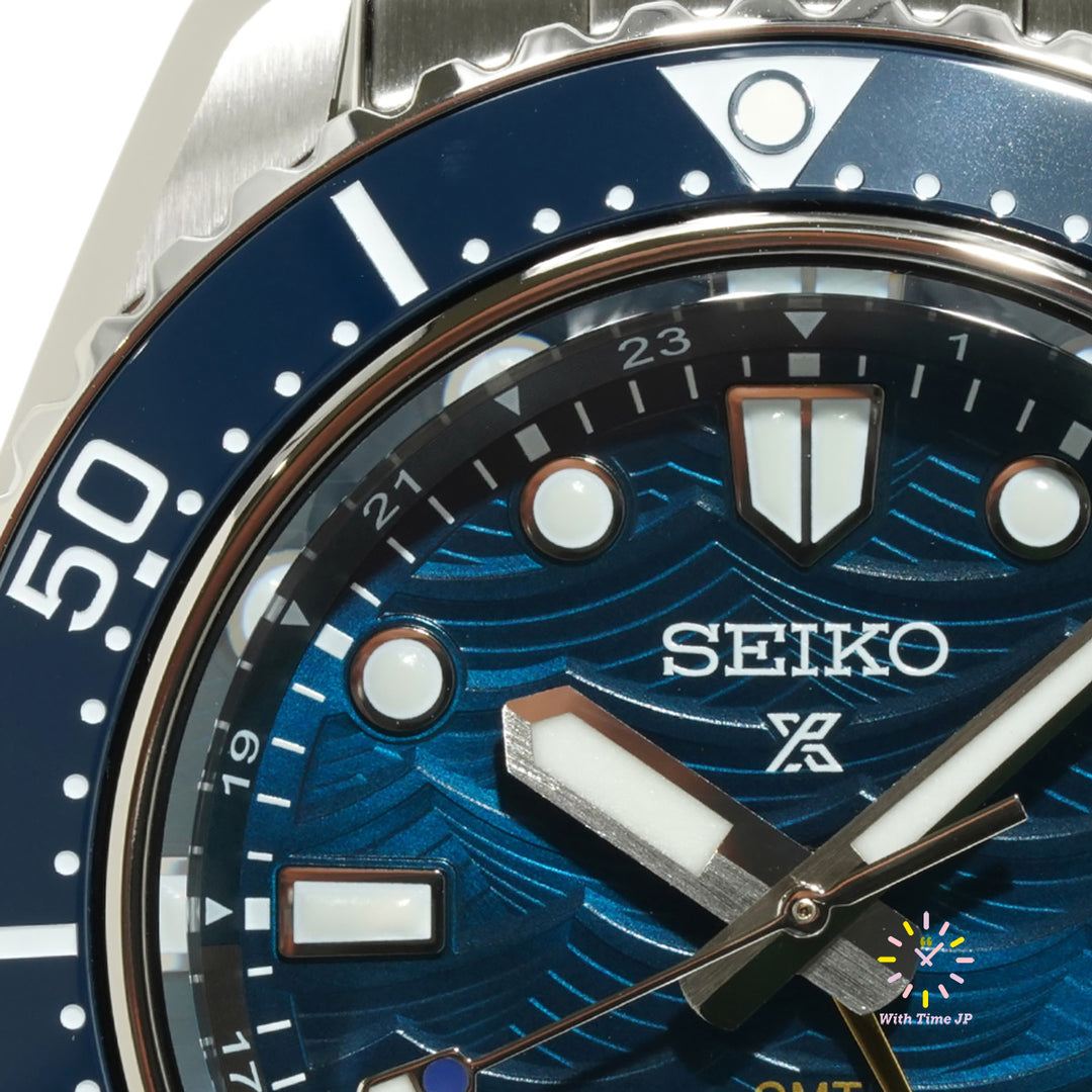 Seiko Prospex Diver Scuba GMT SBEJ027,Close-up of blue Dial