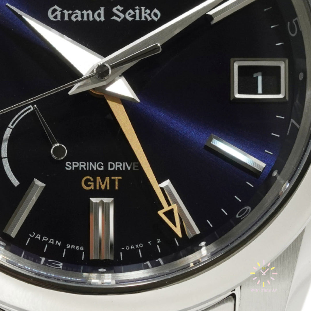 Grand Seiko Spring Drive GMT Close-up of the GMT hand of SBGE281