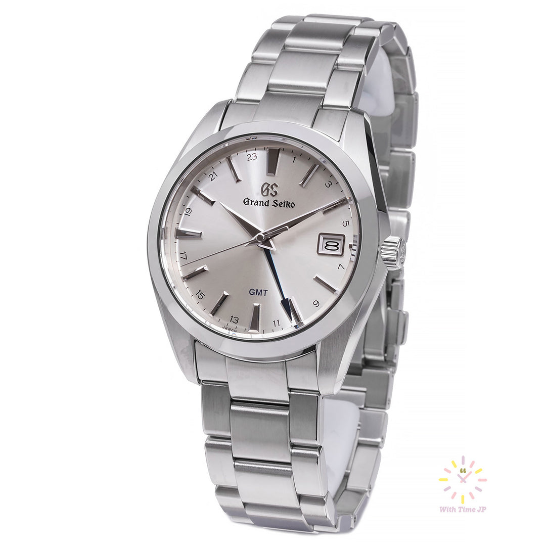 GRAND SEIKO SBGN011,Quartz Men's Watch, Stainless steel case, Silver dial,Triple link stainless steel bracelet.