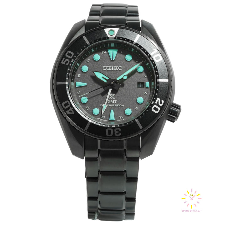 Seiko Prospex Solar GMT Diver "SUMO" Night Vision SBPK007 Front angle