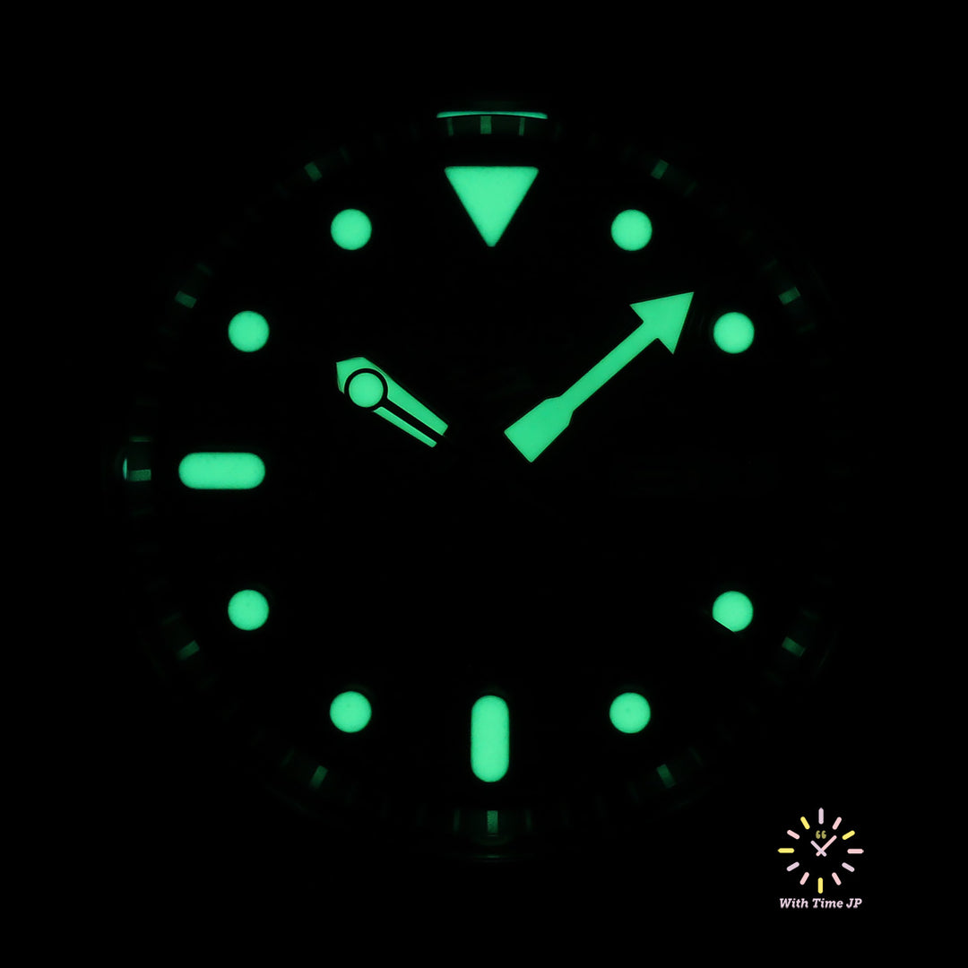Lumibright on the dial of SEIKO 5 SPORTS SBSA001