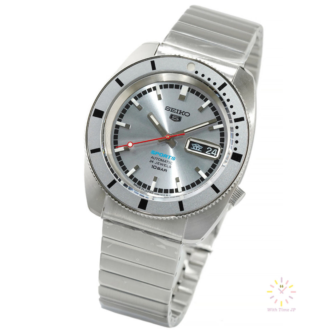 SEIKO 5 Sports SBSA269 limited edition Angle from the right side.
