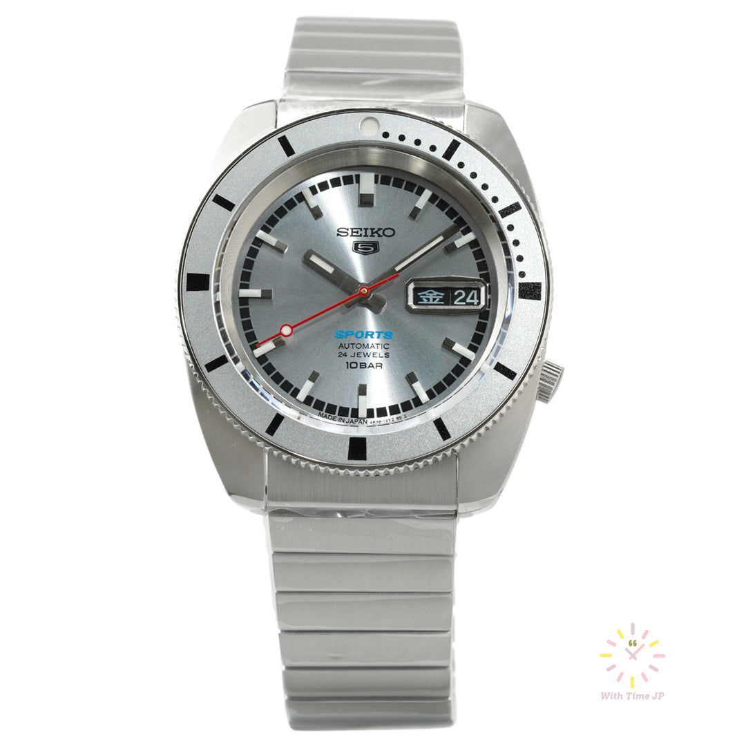 SEIKO 5 Sports SBSA269 limited edition Front angle.