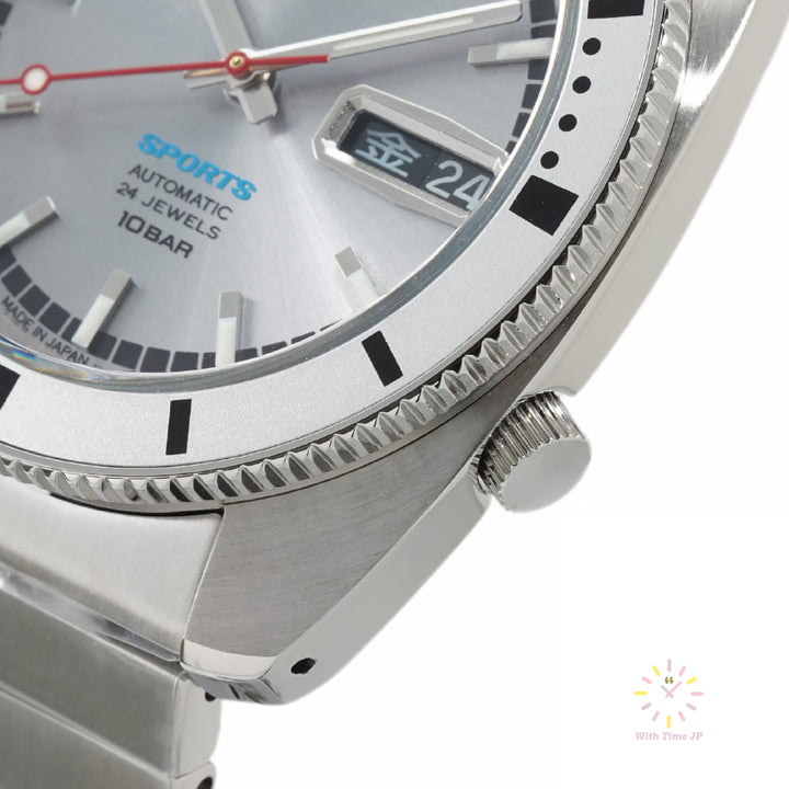 SEIKO 5 Sports SBSA269 limited edition Lugs and crown.