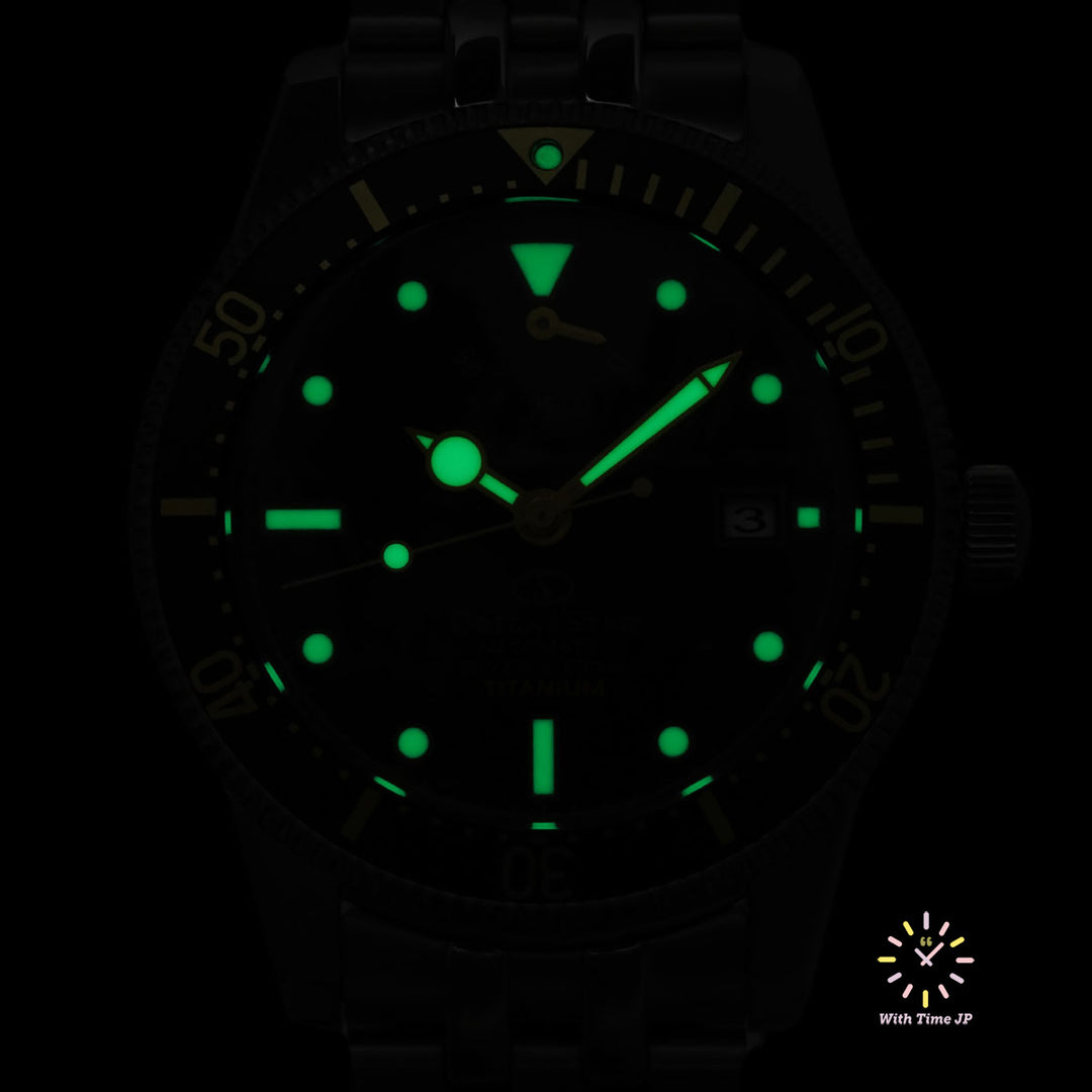 black dial luminescence of ORIENT STAR RK-AU0702B