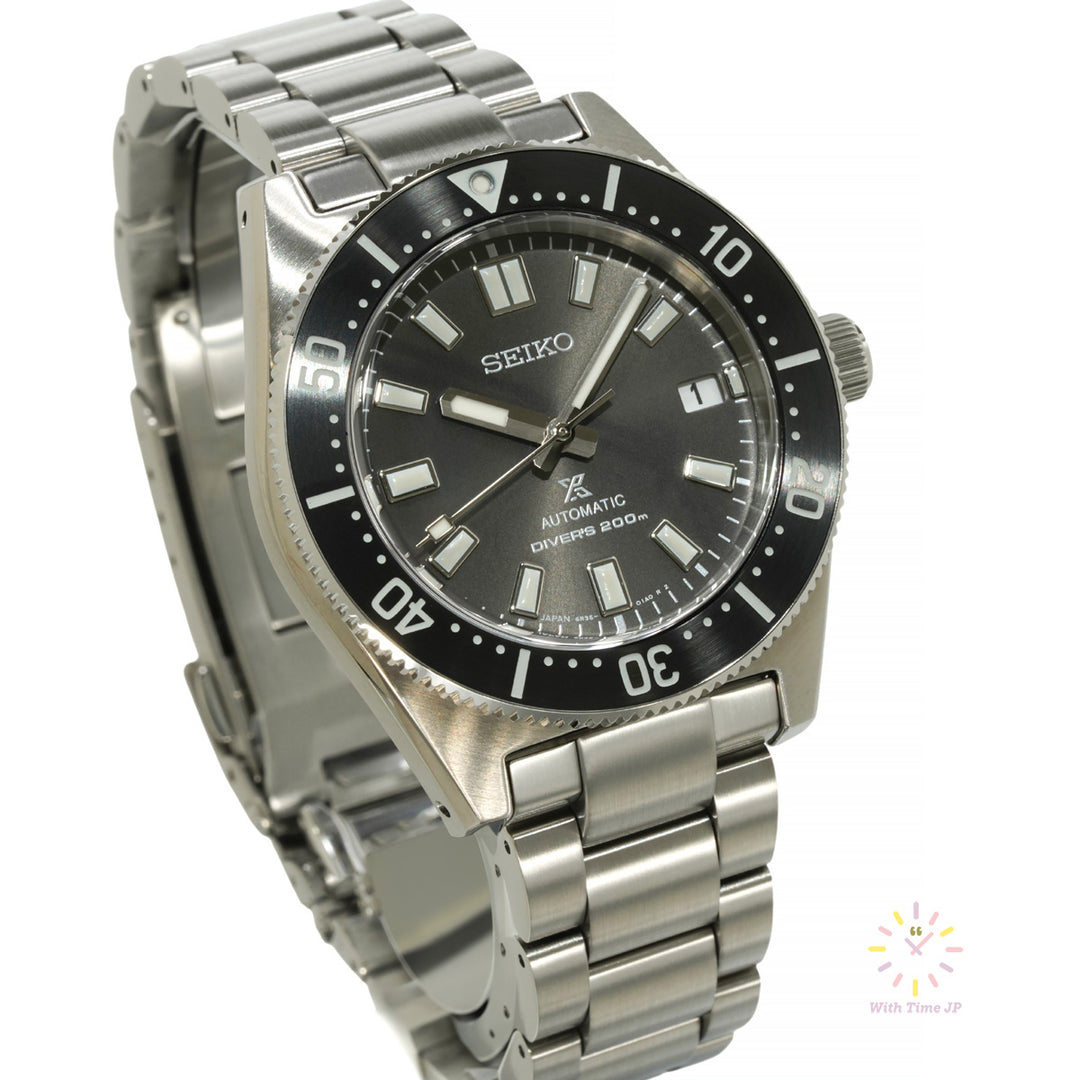 Seiko Prospex Diver Scuba SBDC101,Oblique angle