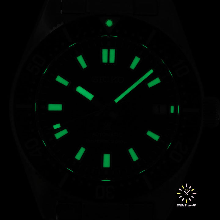 black dial luminescence of Seiko Prospex Diver Scuba SBDC101