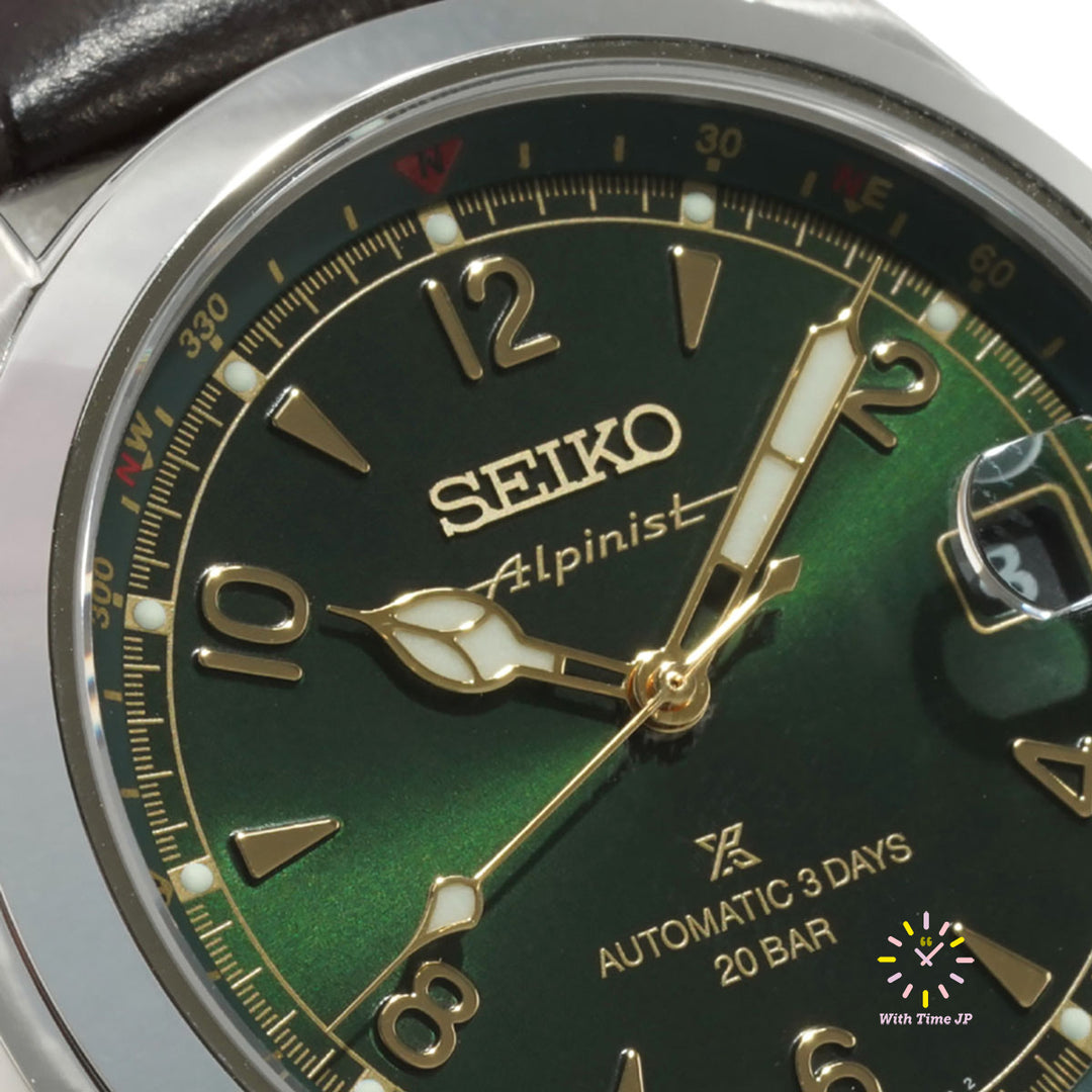 Seiko Alpinist Automatic Date SBDC211,Close-up of Green Dial