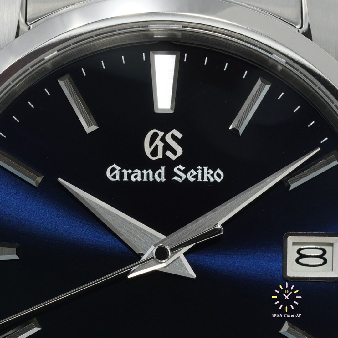 Grand Seiko SBGP013,Quartz Men's Watch Close-up of navy blue dial