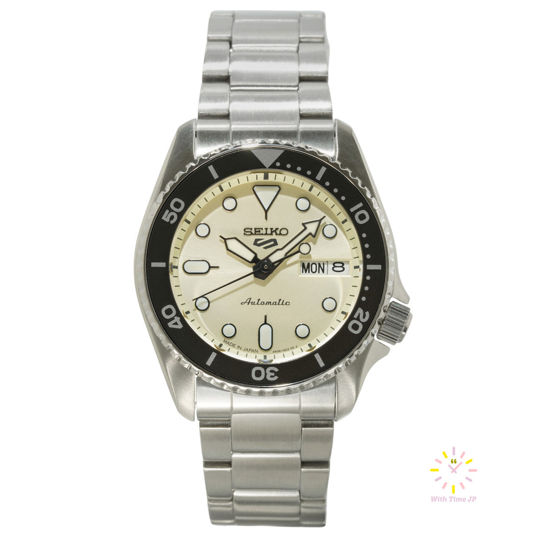 Front view of the Seiko 5 Sports SBSA227.
