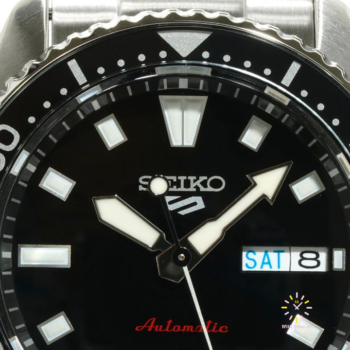 Seiko 5 Sports SKX series SBSA305,Close-up of back Dial